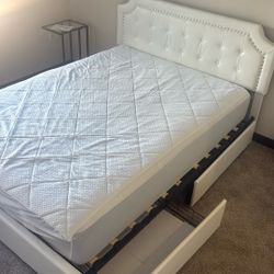Medium Firm  Full Size Bed Set