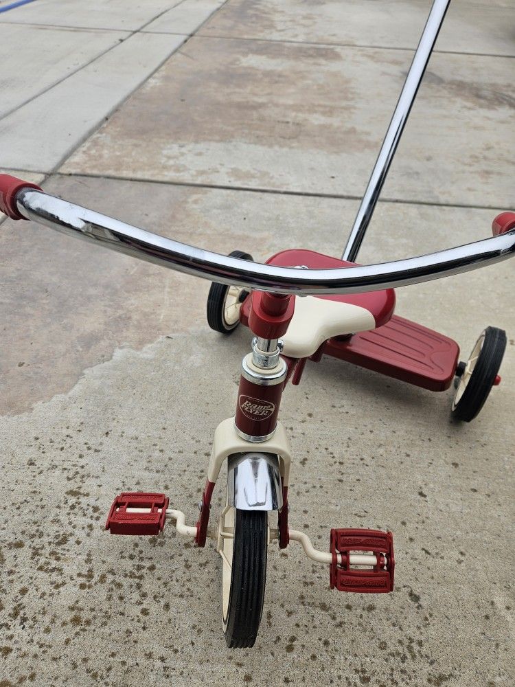 Radio Flyer Tracycle