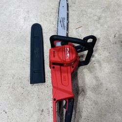 Milwaukee Chainsaw M18 w/ HD12.0 Battery & Extra Chain