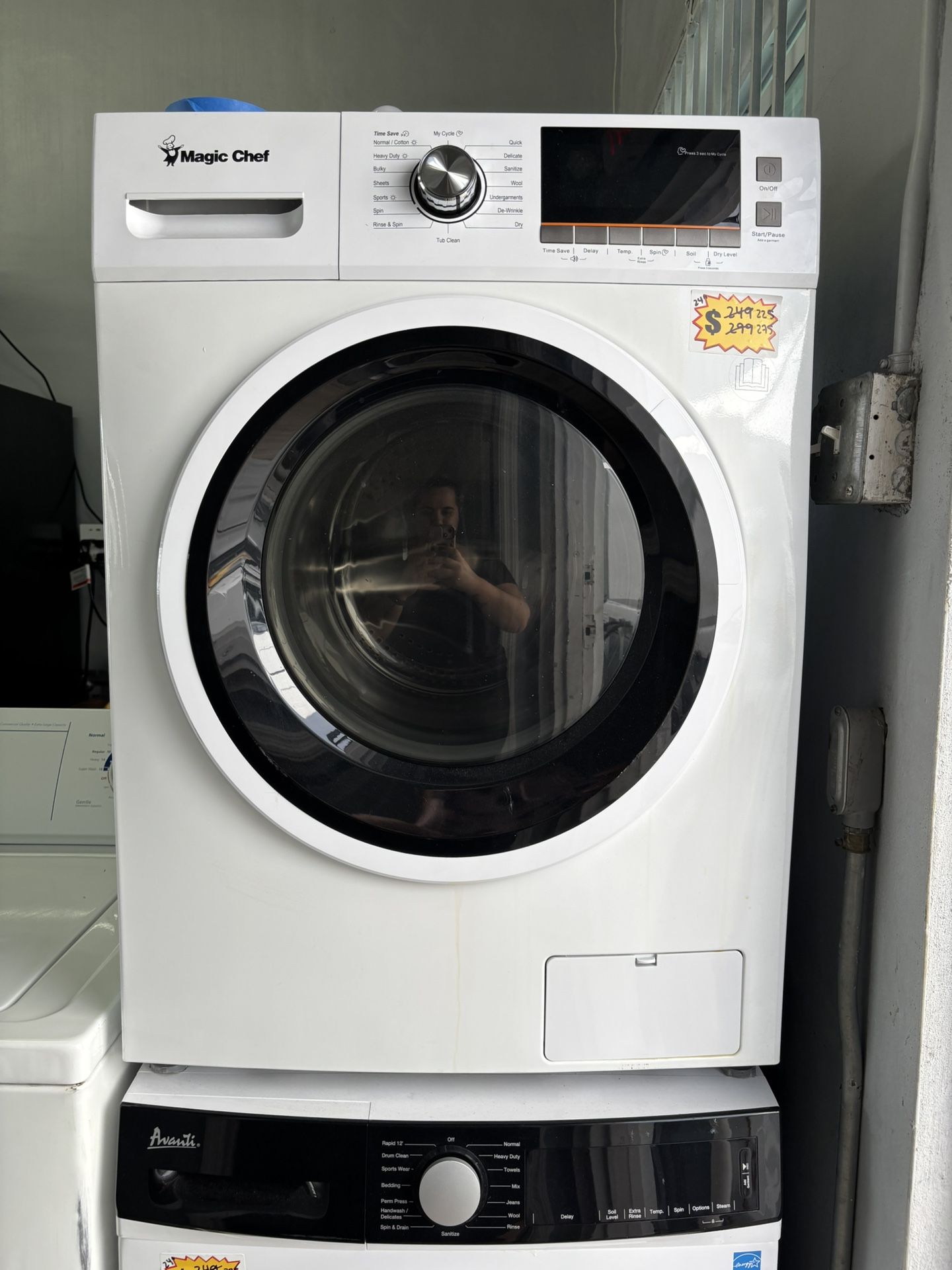 MAGIC CHEF 24” DIGITAL WASHER