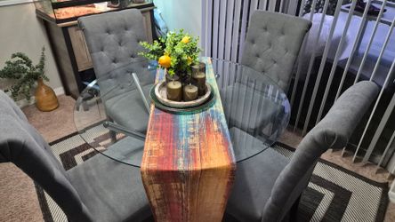 Round Glass Top Dining Table with 4 Chairs