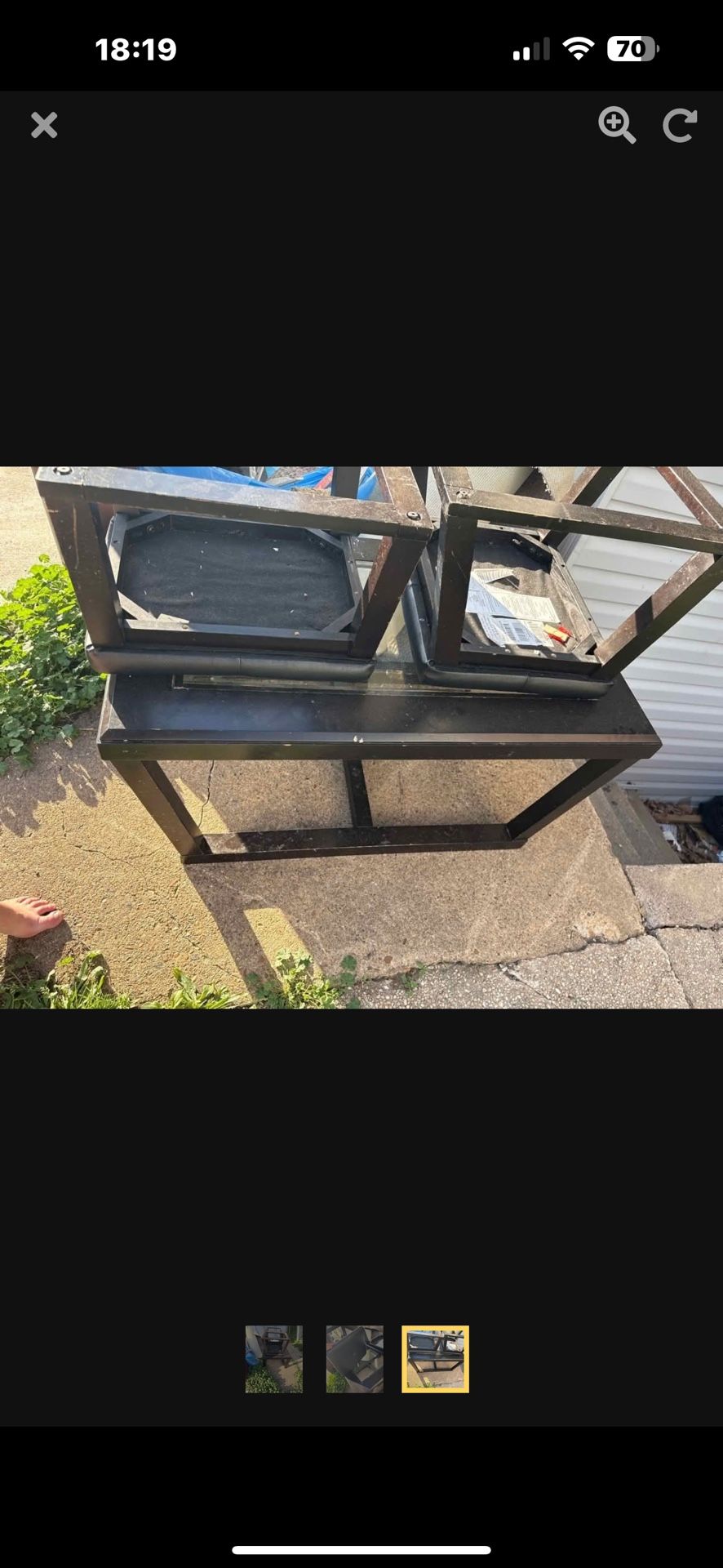 Coffee Table With Glass Top And 2 Stools