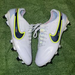 Tiempo Legend 9 Progress Pack SG Size 7.5