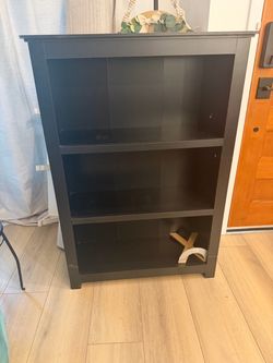 Black Wood 3-Shelf Bookcase