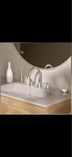 8 Inch 2 Handles 3 Hole Pull Out Bathroom Faucet, with Pop Up Drain and Water Supply Line