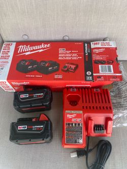 Milwaukee M18 Battery’s and Charger Kit