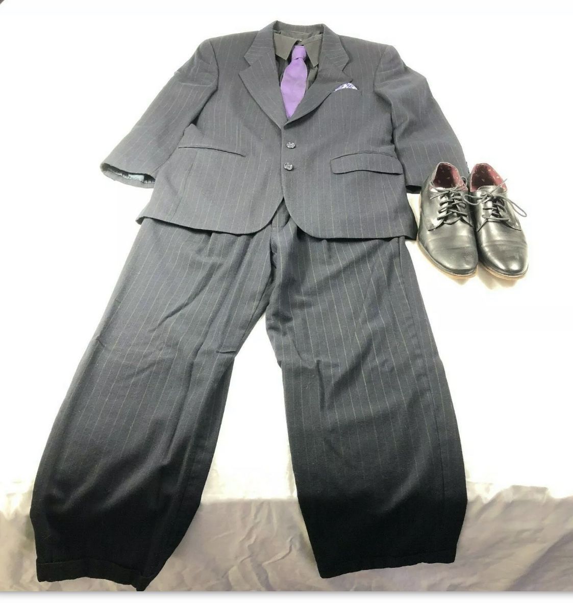 Burberry London Bond Street Barneys New York Two Button Suit Pin Strip Tie Shoes