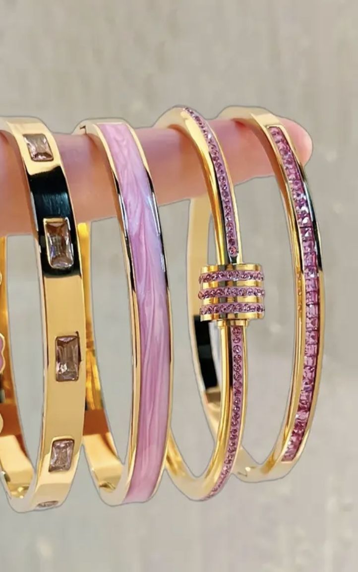 Brand New Elegant 4pcs 18K Gold Plated Stainless Steel Rhinestones Bracelets