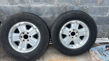 3 llantas con rines de Chevrolet 275/65/18
