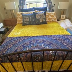 Metal Queen Size Bed Frame