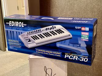 Edirol PCR-30 32-key MIDI keyboard