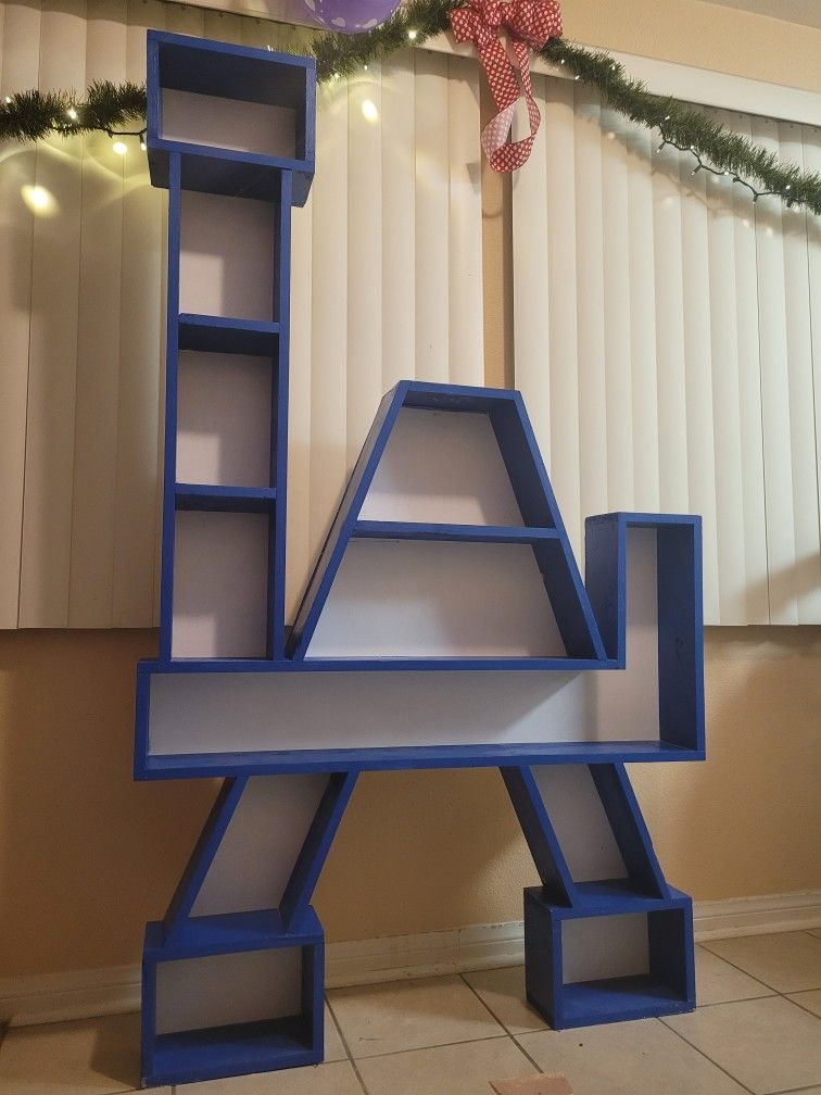 LA Dodger Bobblehead Shelf