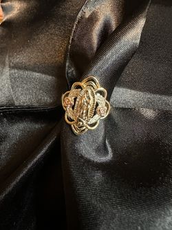 18k Gold Filled Virgin Mary Ring Size 9