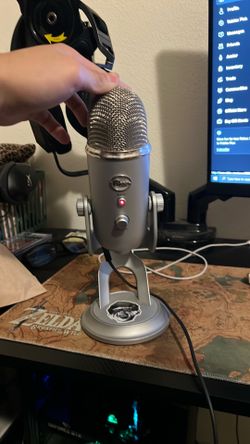 Yeti microphone (still working)