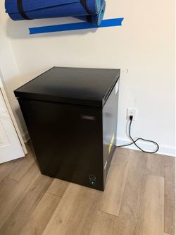 Deep freezer