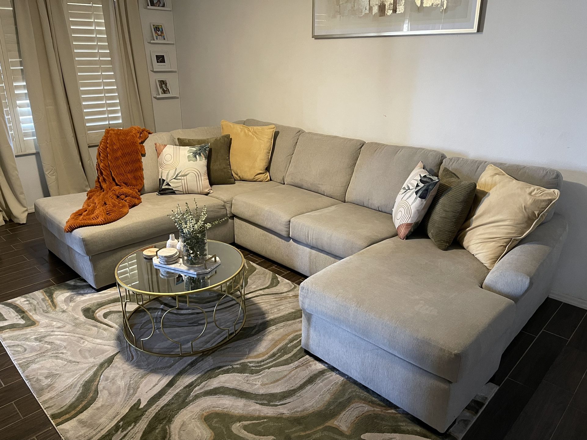 $300 Sectional couch