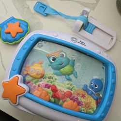 Infantino Baby Booster Seat with music/toys