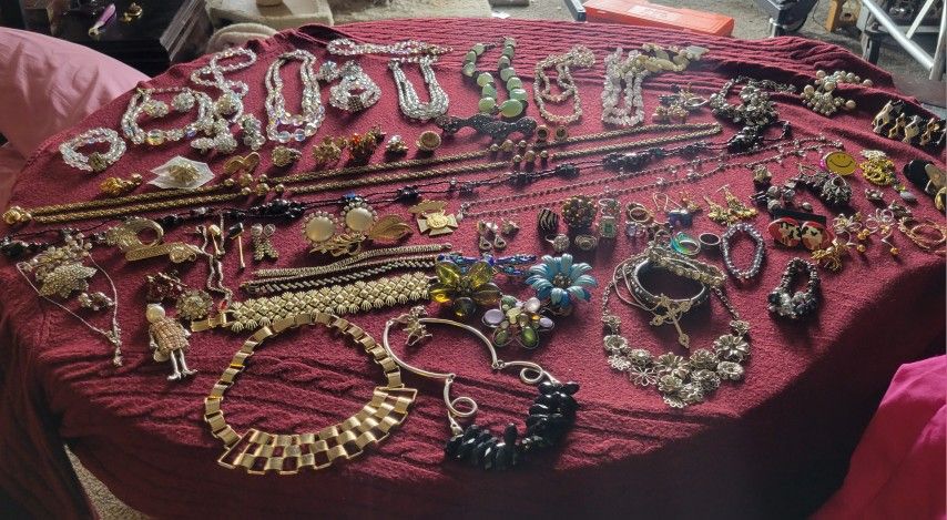 Jewlery