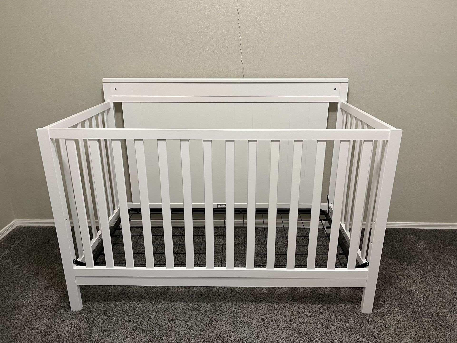 Baby - Toddler Crib 
