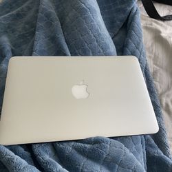 2015 MacBook Air 11 Inch