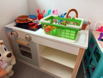 Batat wooden kitchen