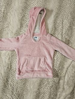 Girls Fluffy Pullover Hoodie (Size 7/8)
