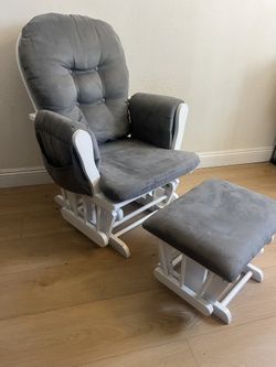 Rocking Chair with Rocking Ottoman