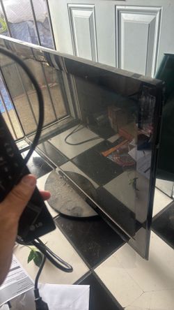 LG tv  48 inch