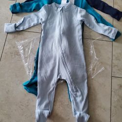 3 New Old Navy Sleepers 3-6 Mo