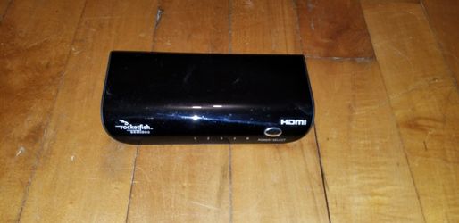 Rocket Fish HDMI splitter