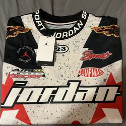 Jordan Mens short sleeve shirt size S