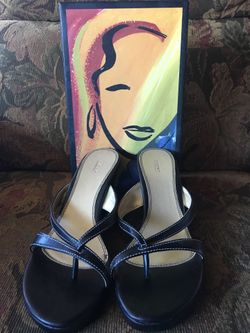 Fioni woman’s shoes size 7 1/2