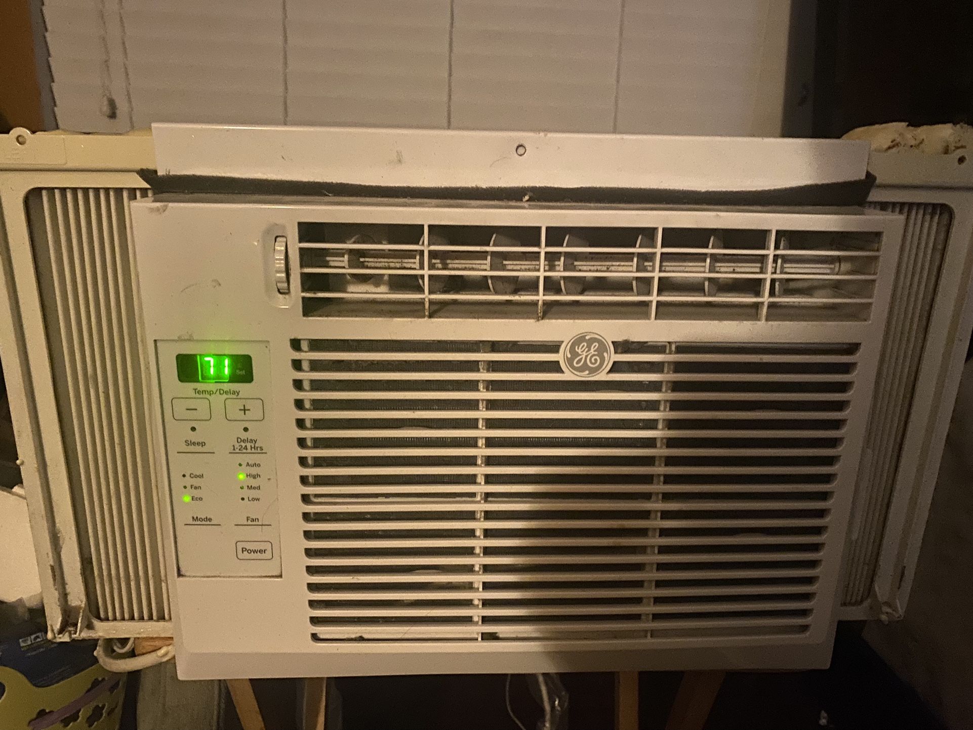 GE® 115 Volt Room Air Conditioner