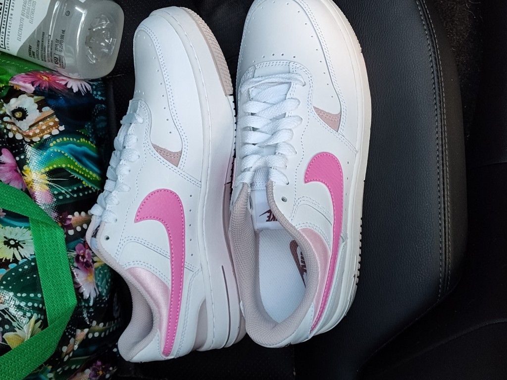 Nike Women's Basketball Shoes