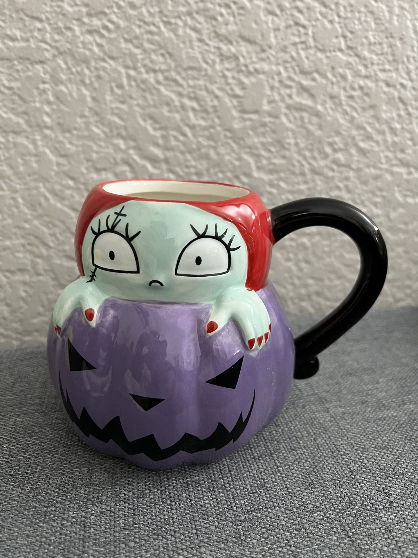 The Nightmare Before Christmas 20 Oz. Sally 3D Pumpkin Mug DISNEY BRAND NEW