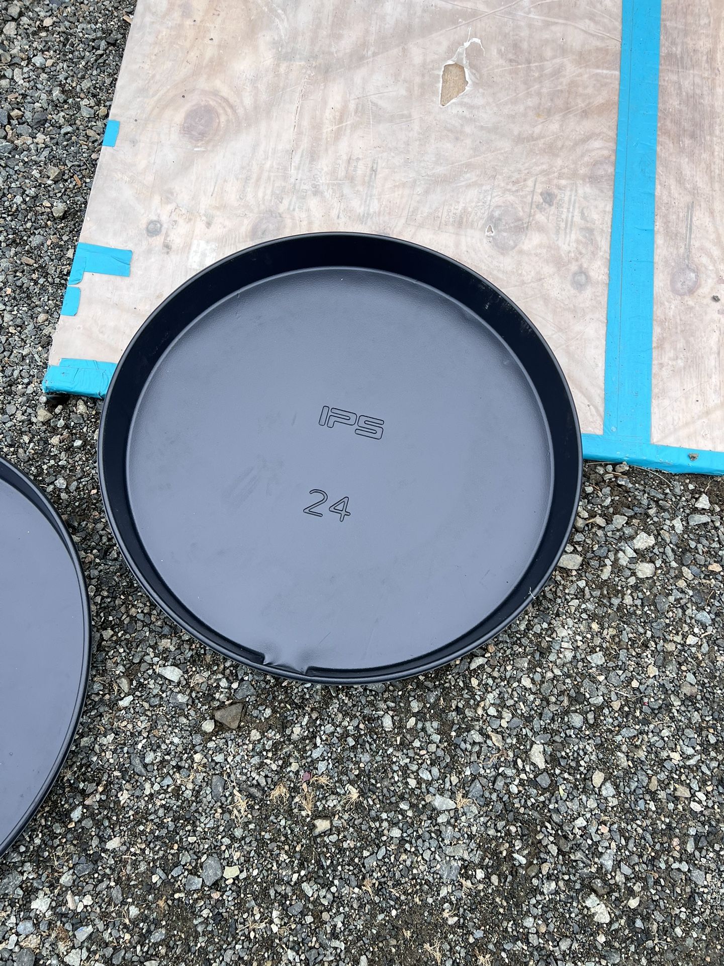 Plastic Round Trays