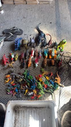 Dinosaur 🦕 Lot of figures