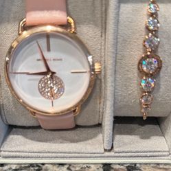 NEW MICHAEL KORS WATCH SET