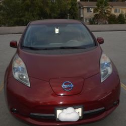 2011 Nissan LEAF 