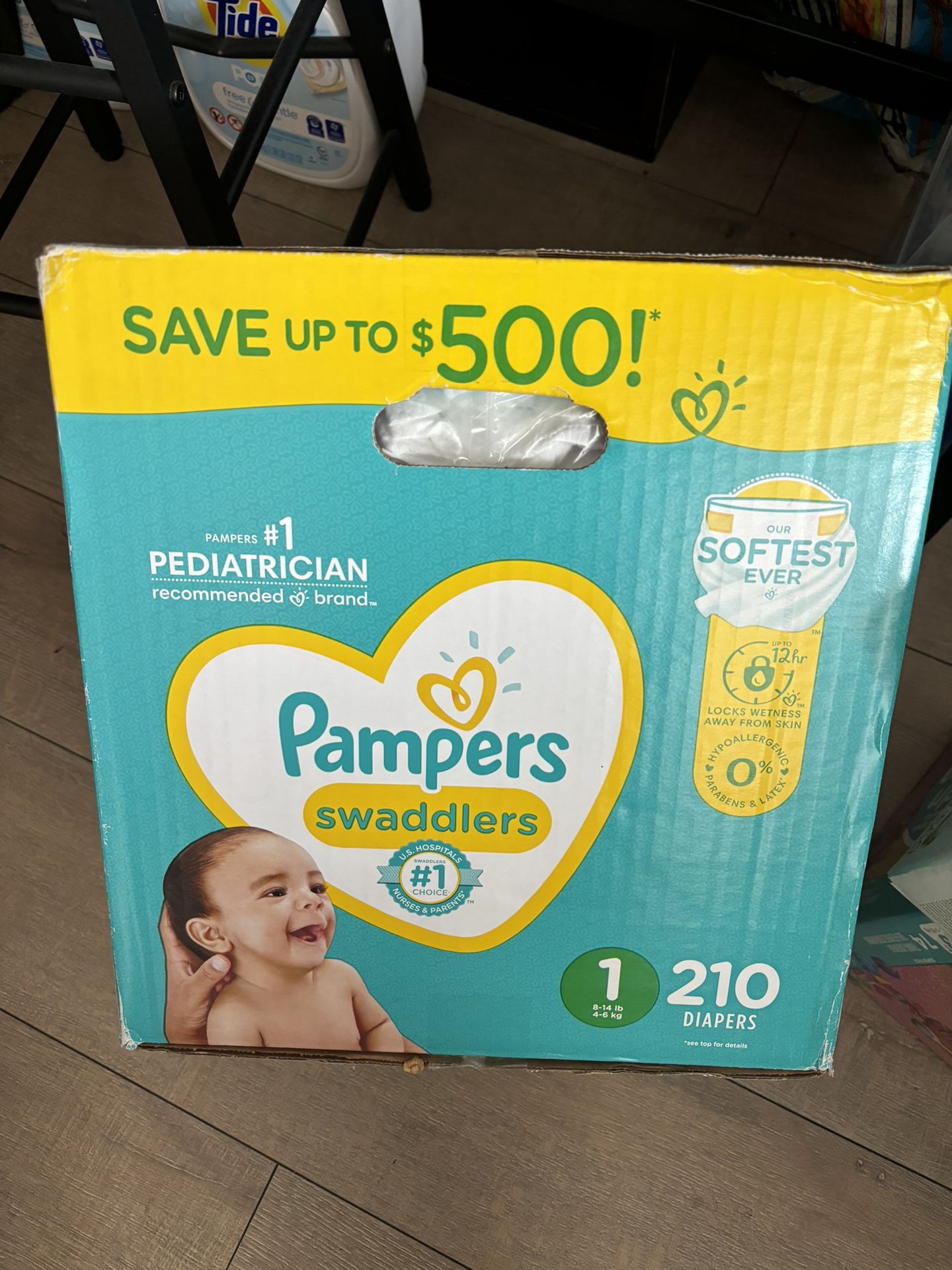 Pampers swaddlers - 210 Count Size 1 Diapers
