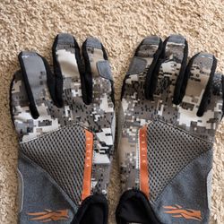 Sitka Hanger Glove Optifade Elevated II Medium|90090-EV-M