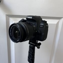 Canon 77D w/ 18-55mm Lens In Great Condition!