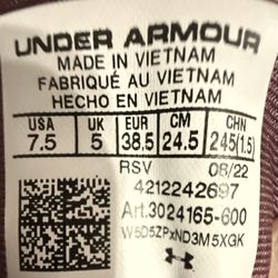 Under Armour Size 5 1/2 Women
