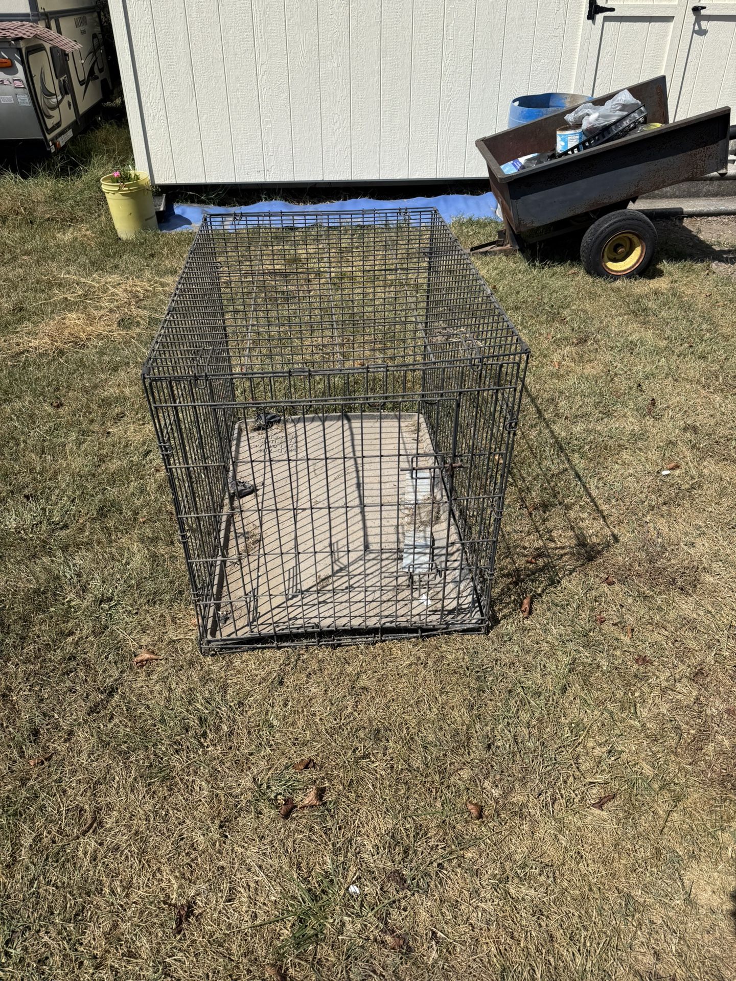 Metal Dog Cages Multiple Sizes