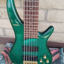 Ibanez Soundgear SDGR - SR506 - 6 String Bass Guitar 🎸  Like New