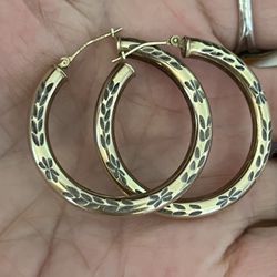 Beautiful Fancy Sterling Silver Hoop Earrings 