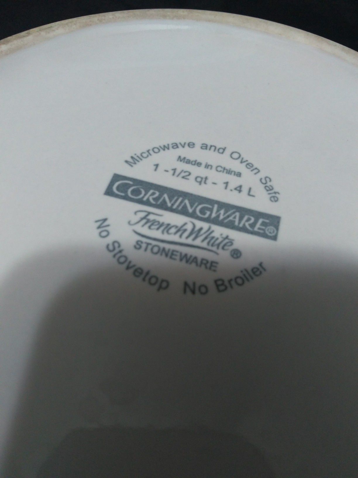 Corningware dish "6