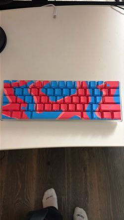 Clix cotton candy keyboard works comes with plug