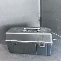 3M Electronics Service Vacuum Model 497 w Hose Power Cord Attachments