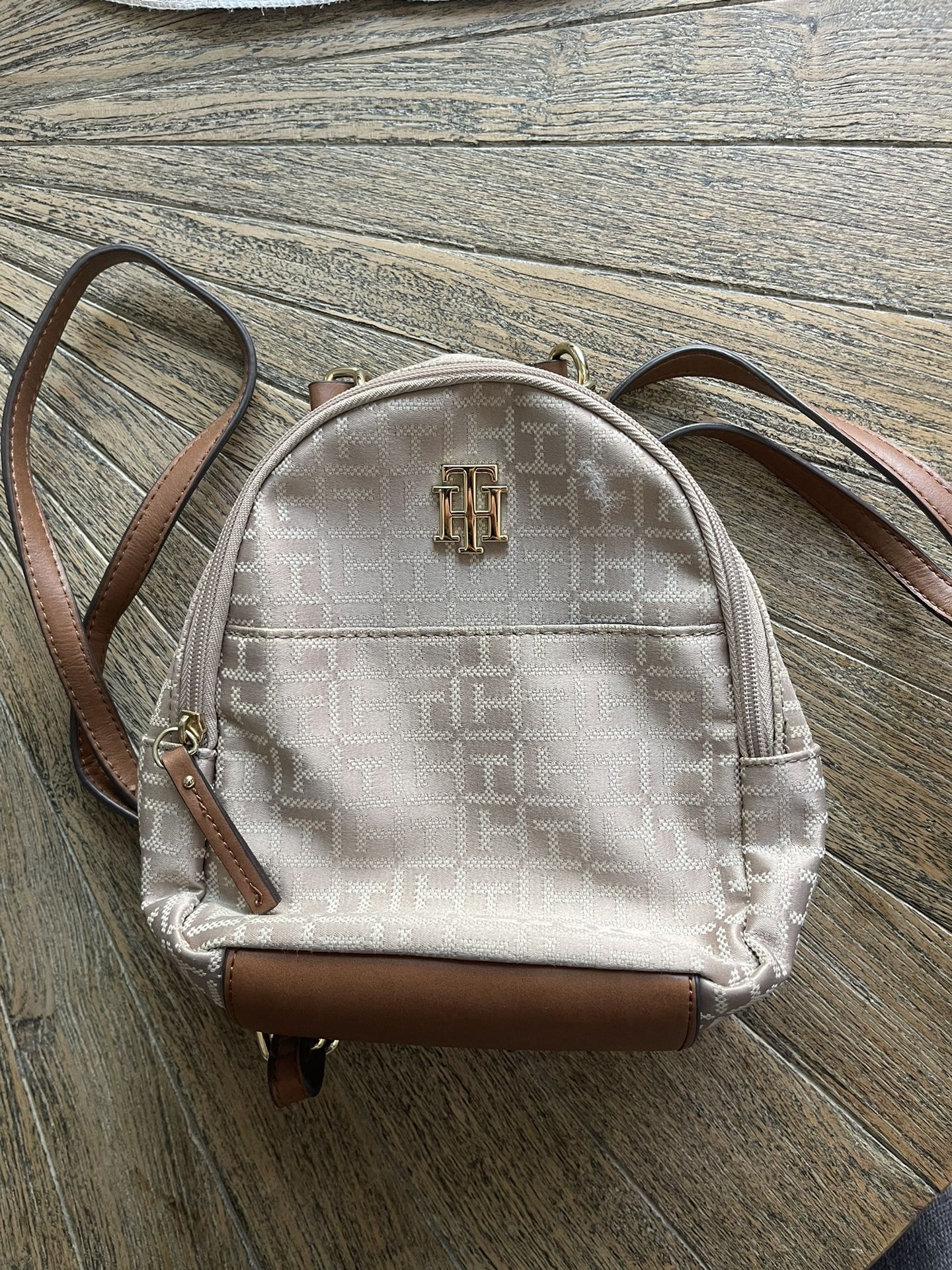 Tommy Hilfiger Small Backpack